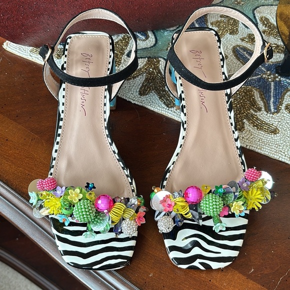 BETSEY JOHNSON Black Embellished Ankle Strap Open Toe Block Heel Beaded Sandals - Picture 1 of 16